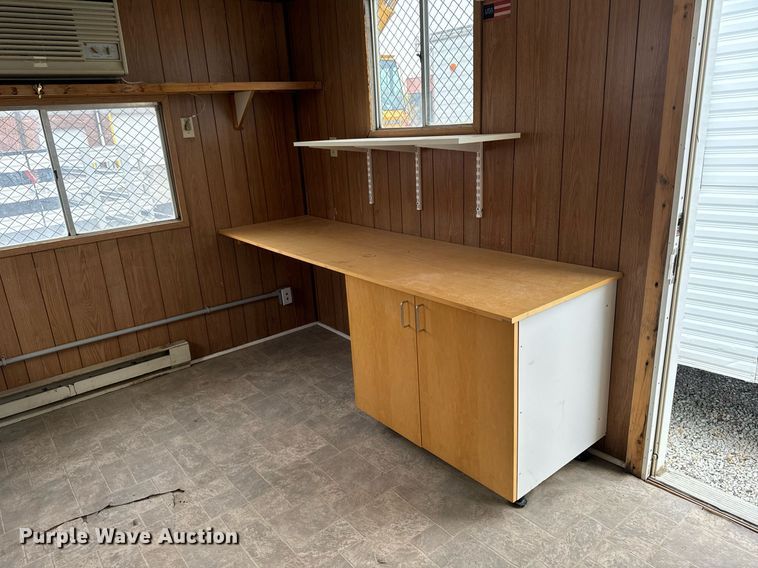 image for item DW2395 1996 TSI office trailer