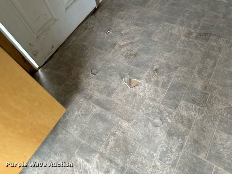 image for item DW2395 1996 TSI office trailer