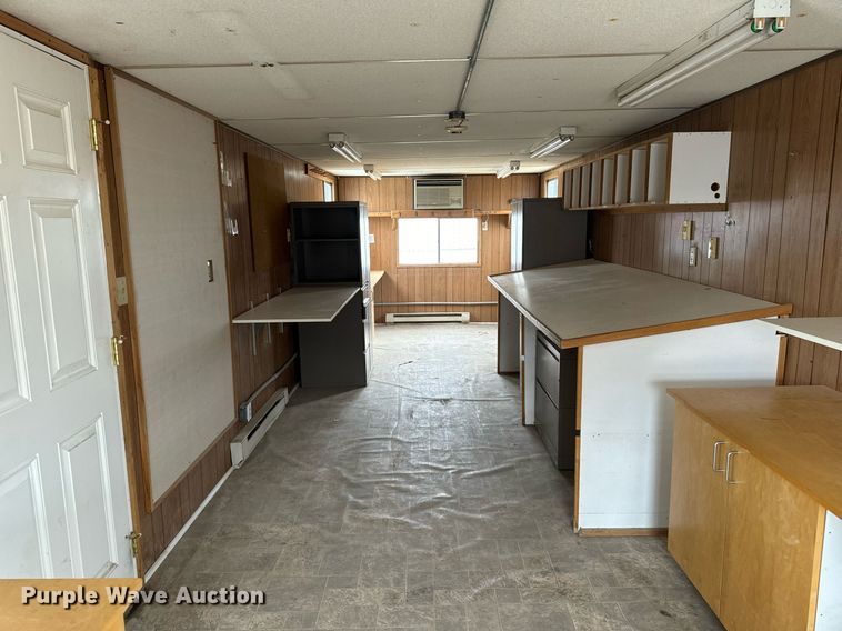 image for item DW2395 1996 TSI office trailer