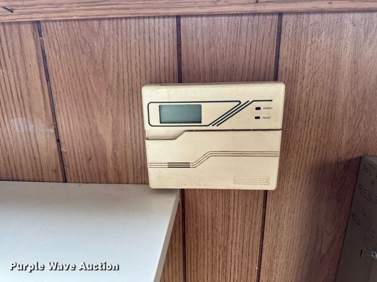 image for item DW2395 1996 TSI office trailer