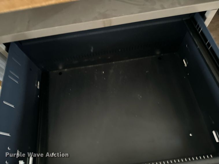 image for item DW2395 1996 TSI office trailer