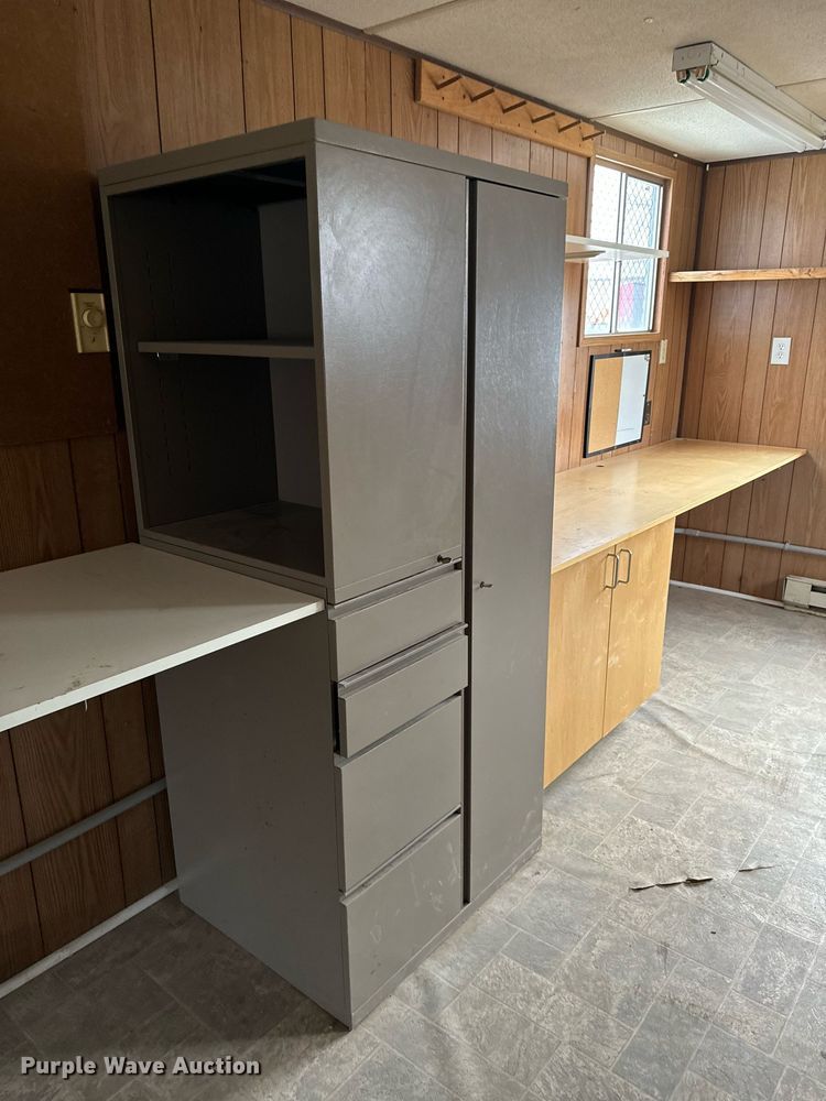 image for item DW2395 1996 TSI office trailer