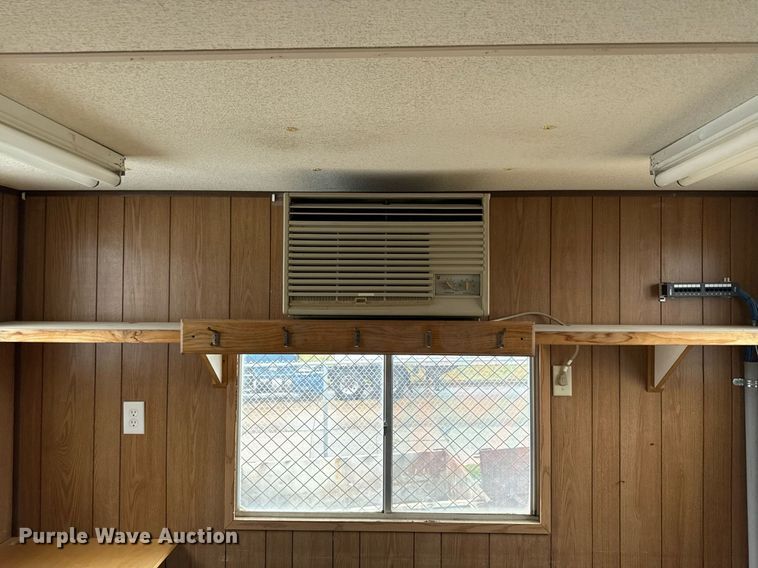 image for item DW2395 1996 TSI office trailer