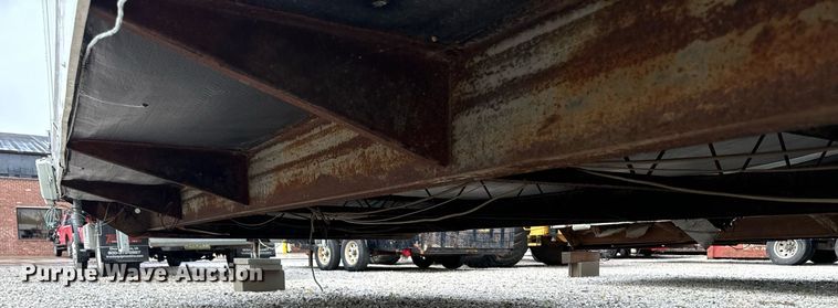 image for item DW2395 1996 TSI office trailer