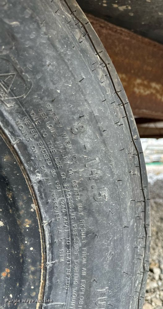 image for item DW2395 1996 TSI office trailer