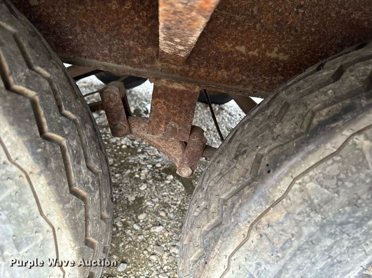 image for item DW2395 1996 TSI office trailer