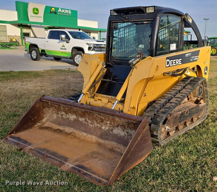 image for item DW3890 2006 John Deere CT322 tracked skid steer loader