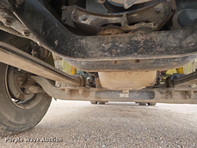 image for item DW3900 1988 Freightliner FLC112 water truck