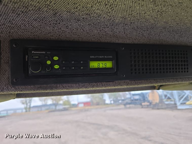 image for item DW3900 1988 Freightliner FLC112 water truck