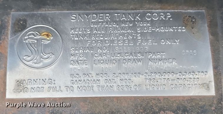 image for item DW3900 1988 Freightliner FLC112 water truck