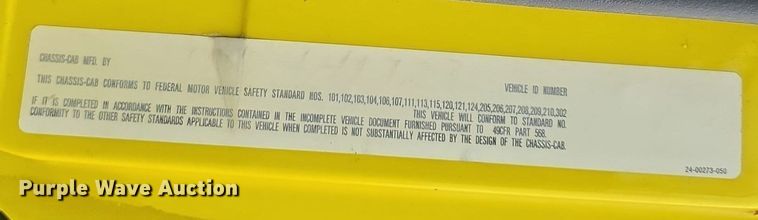 image for item DW3900 1988 Freightliner FLC112 water truck