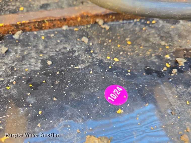 image for item DW3951 2006 John Deere 892E LC excavator