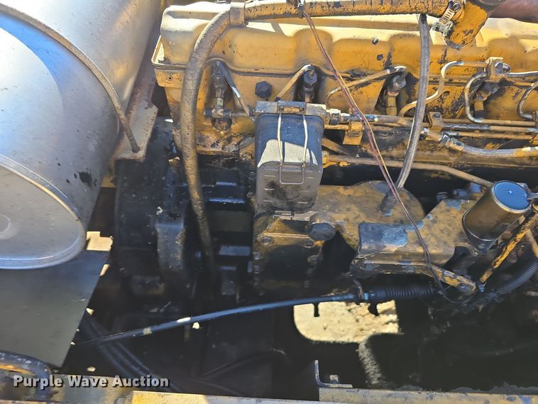 image for item DW3951 2006 John Deere 892E LC excavator