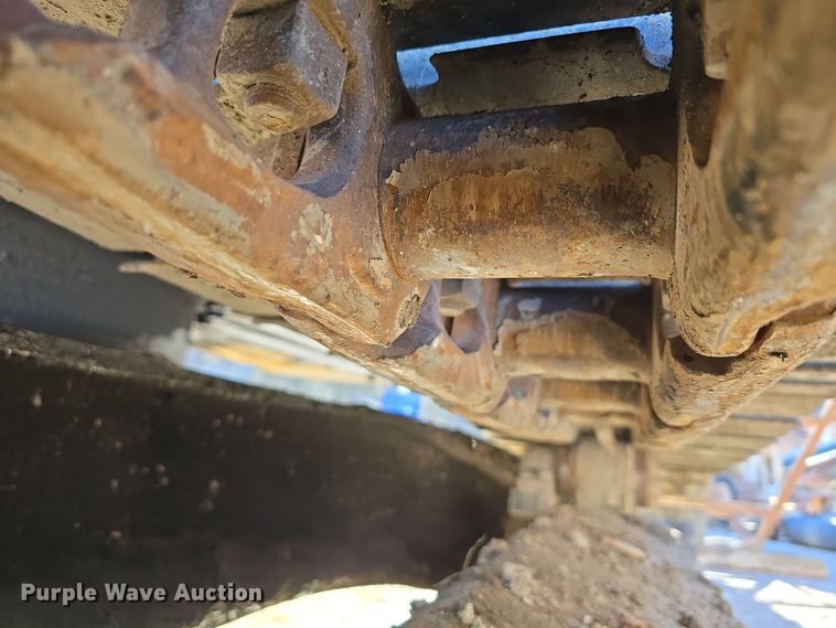 image for item DW3951 2006 John Deere 892E LC excavator