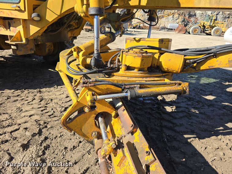 image for item DW3952 Galion T500C rigid frame motor grader