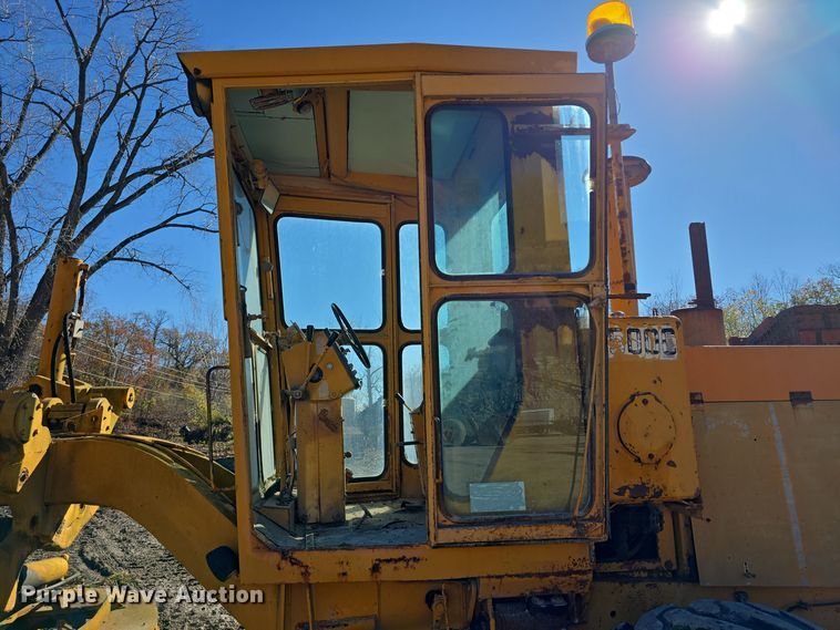 image for item DW3952 Galion T500C rigid frame motor grader