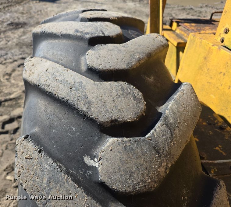 image for item DW3952 Galion T500C rigid frame motor grader