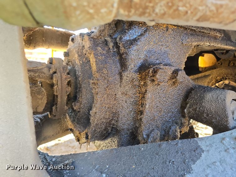 image for item DW3953 1993 Volvo L180 wheel loader