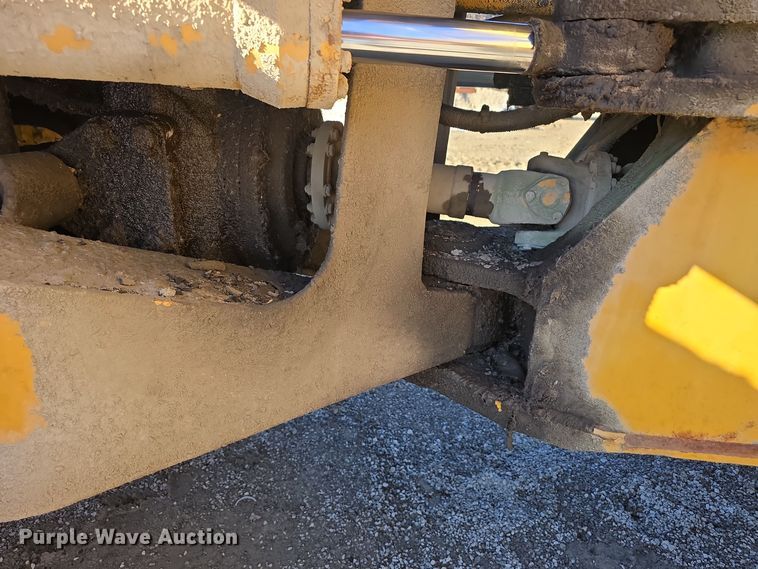 image for item DW3953 1993 Volvo L180 wheel loader