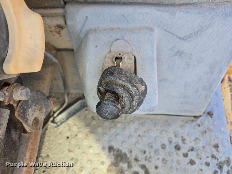 image for item DW3953 1993 Volvo L180 wheel loader