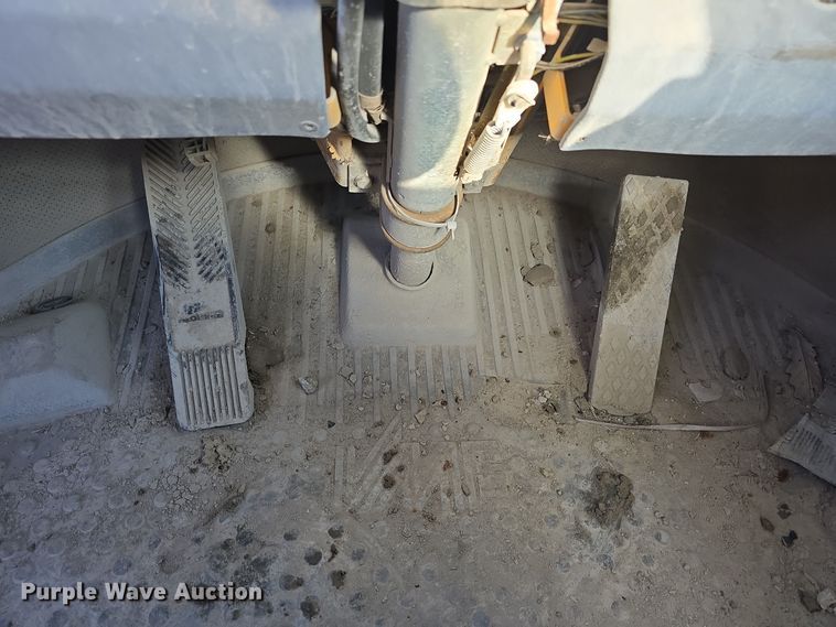 image for item DW3953 1993 Volvo L180 wheel loader