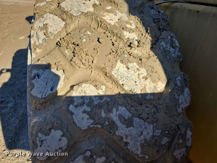 image for item DW3953 1993 Volvo L180 wheel loader