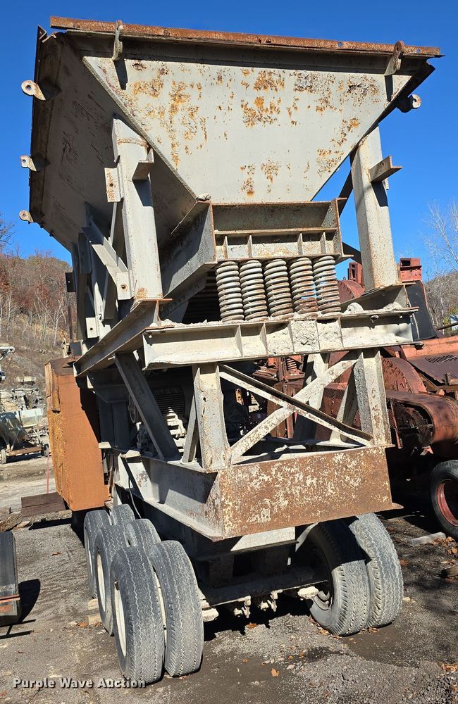 image for item DW3956 Hewitt Robins 36x54 jaw crushing plant