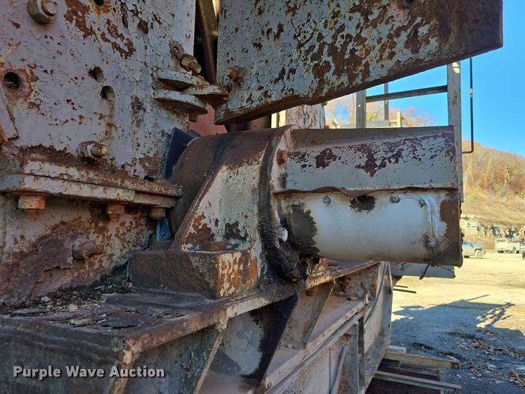 image for item DW3956 Hewitt Robins 36x54 jaw crushing plant