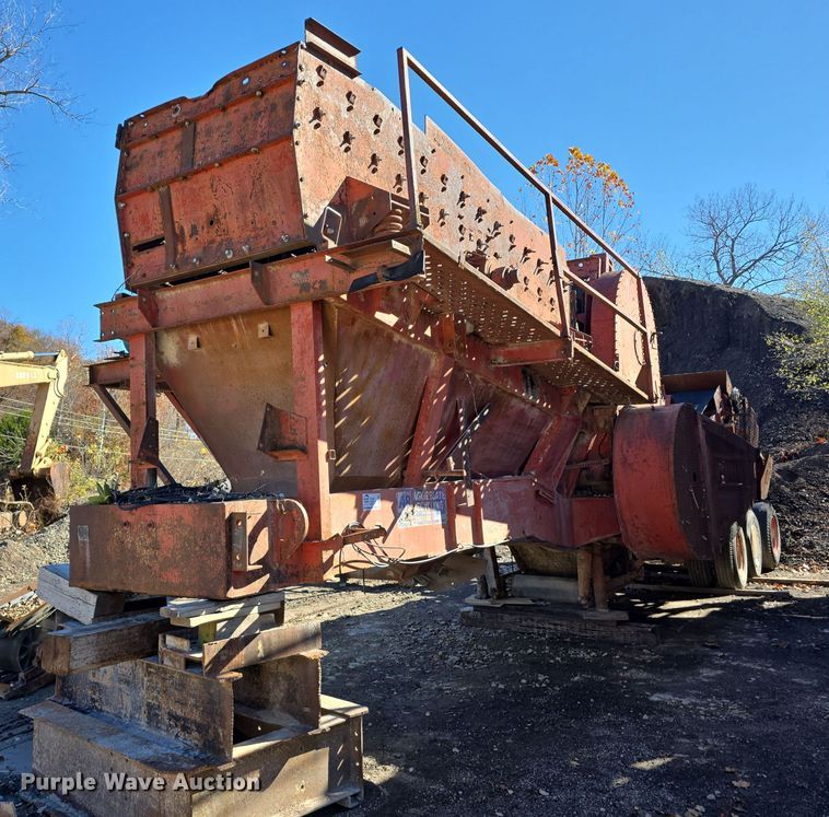 image for item DW3957 Pioneer Engineering 5239 roll crusher