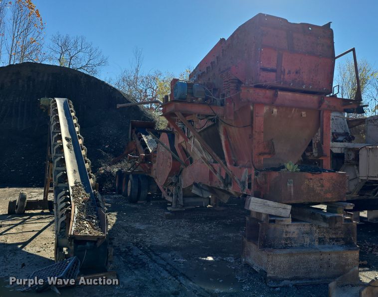 image for item DW3957 Pioneer Engineering 5239 roll crusher