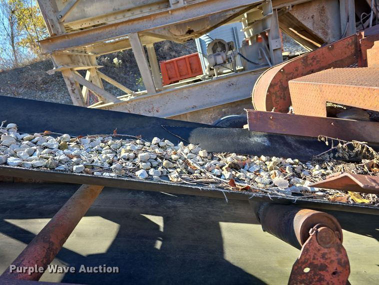 image for item DW3957 Pioneer Engineering 5239 roll crusher