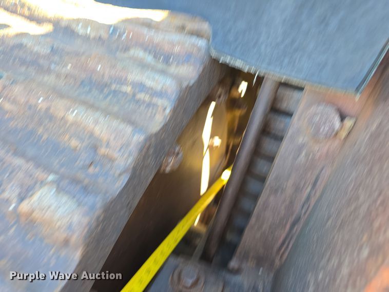 image for item DW3957 Pioneer Engineering 5239 roll crusher