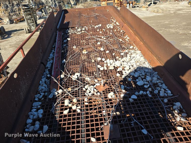 image for item DW3957 Pioneer Engineering 5239 roll crusher