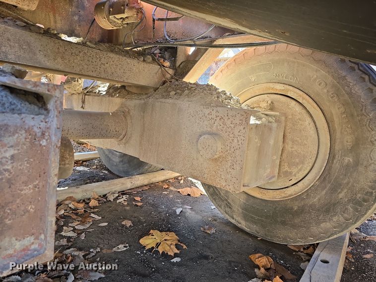 image for item DW3957 Pioneer Engineering 5239 roll crusher