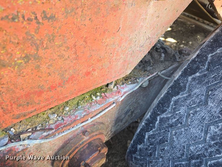 image for item DW3957 Pioneer Engineering 5239 roll crusher