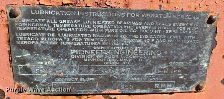 image for item DW3957 Pioneer Engineering 5239 roll crusher