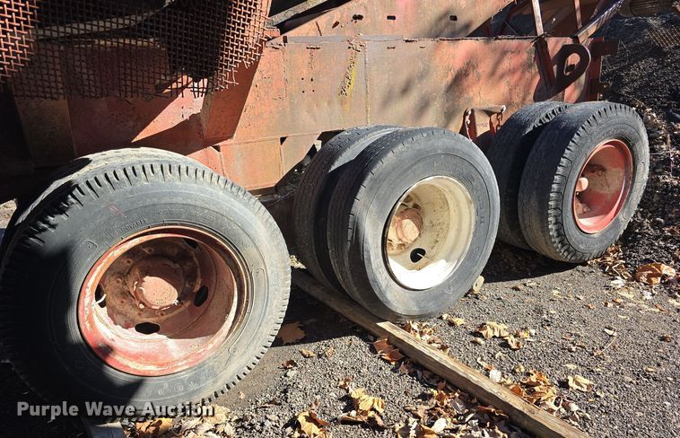 image for item DW3957 Pioneer Engineering 5239 roll crusher