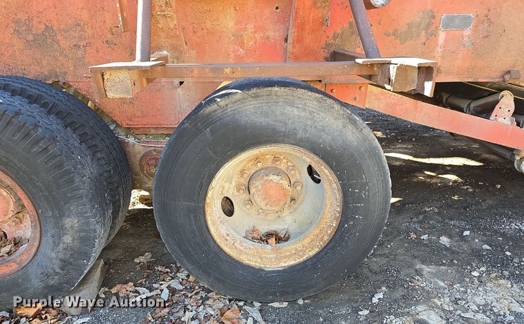 image for item DW3957 Pioneer Engineering 5239 roll crusher