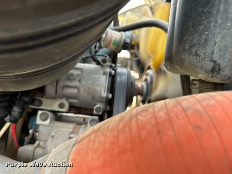 image for item DX3730 2007 International 7300 digger derrick truck