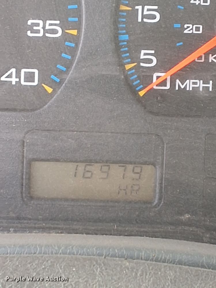 image for item DX3730 2007 International 7300 digger derrick truck