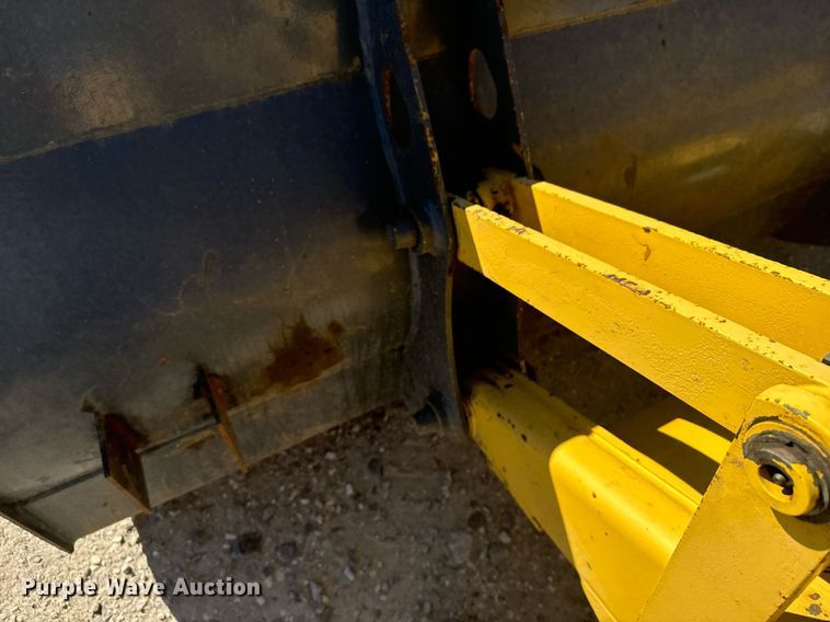 image for item DX3732 New Holland B95 backhoe