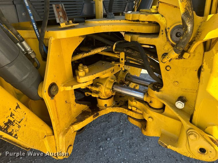 image for item DX3732 New Holland B95 backhoe
