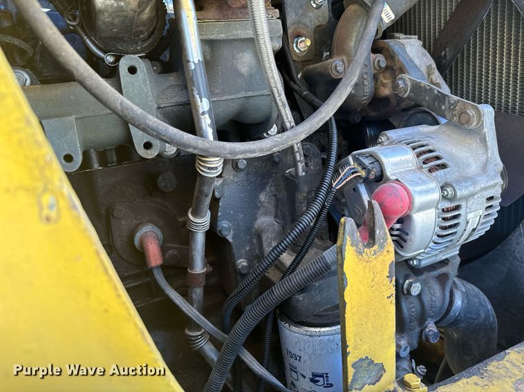 image for item DX3732 New Holland B95 backhoe