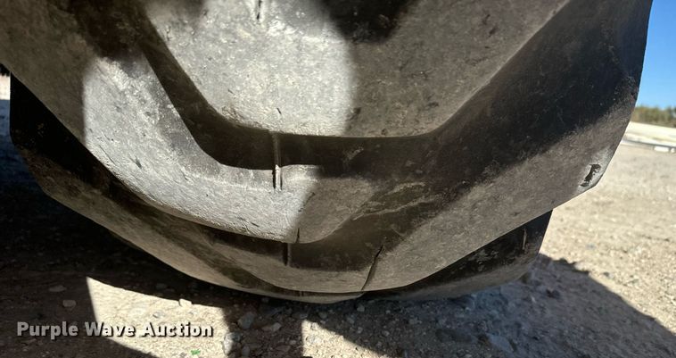 image for item DX3732 New Holland B95 backhoe