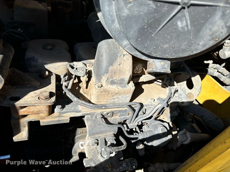 image for item DX3733 2003 New Holland LB75B backhoe