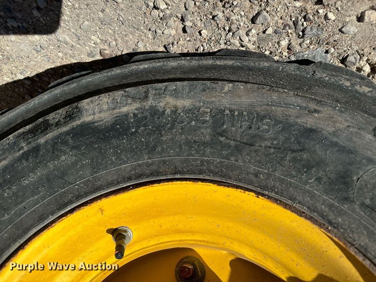 image for item DX3733 2003 New Holland LB75B backhoe