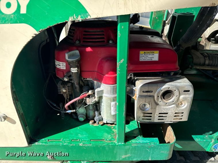 image for item DX3736 2001 McElroy Track Star 28 T800102 pipe fusion machine