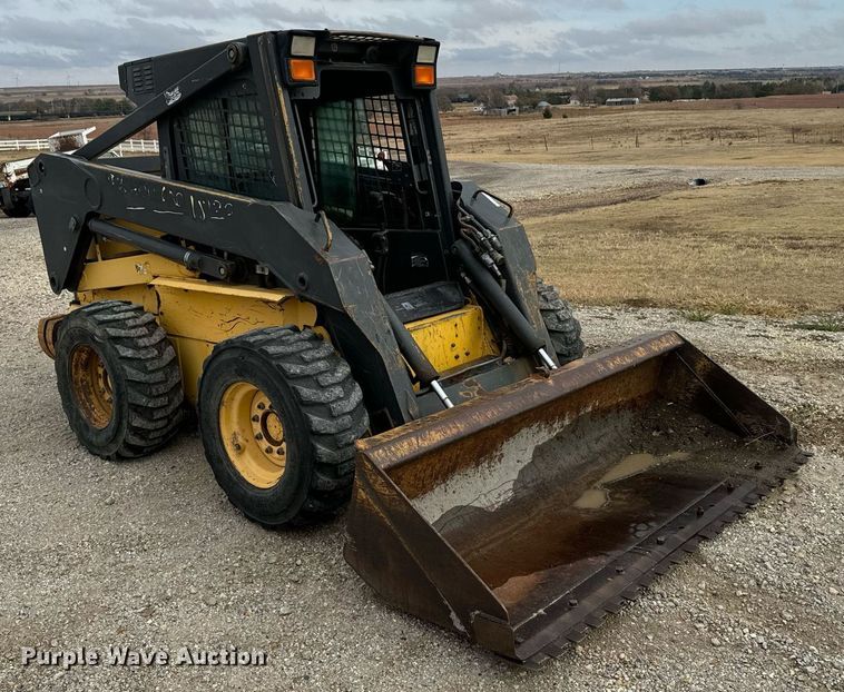 image for item DX3770 2003 New Holland LS190 skid steer loader