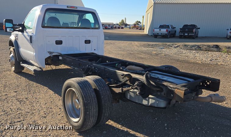 image for item EE7839 2010 Ford F550 Super Duty XL truck cab and chassis