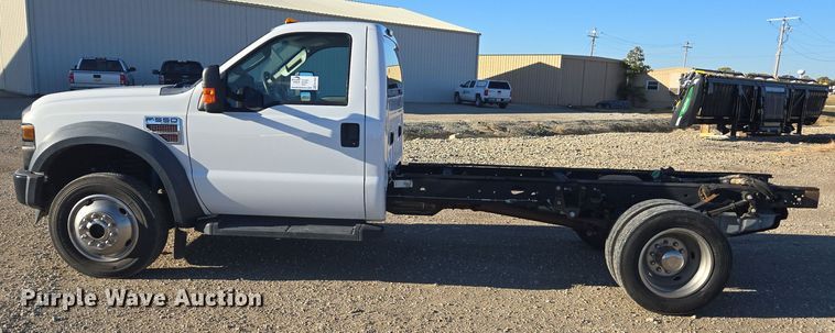 image for item EE7839 2010 Ford F550 Super Duty XL truck cab and chassis